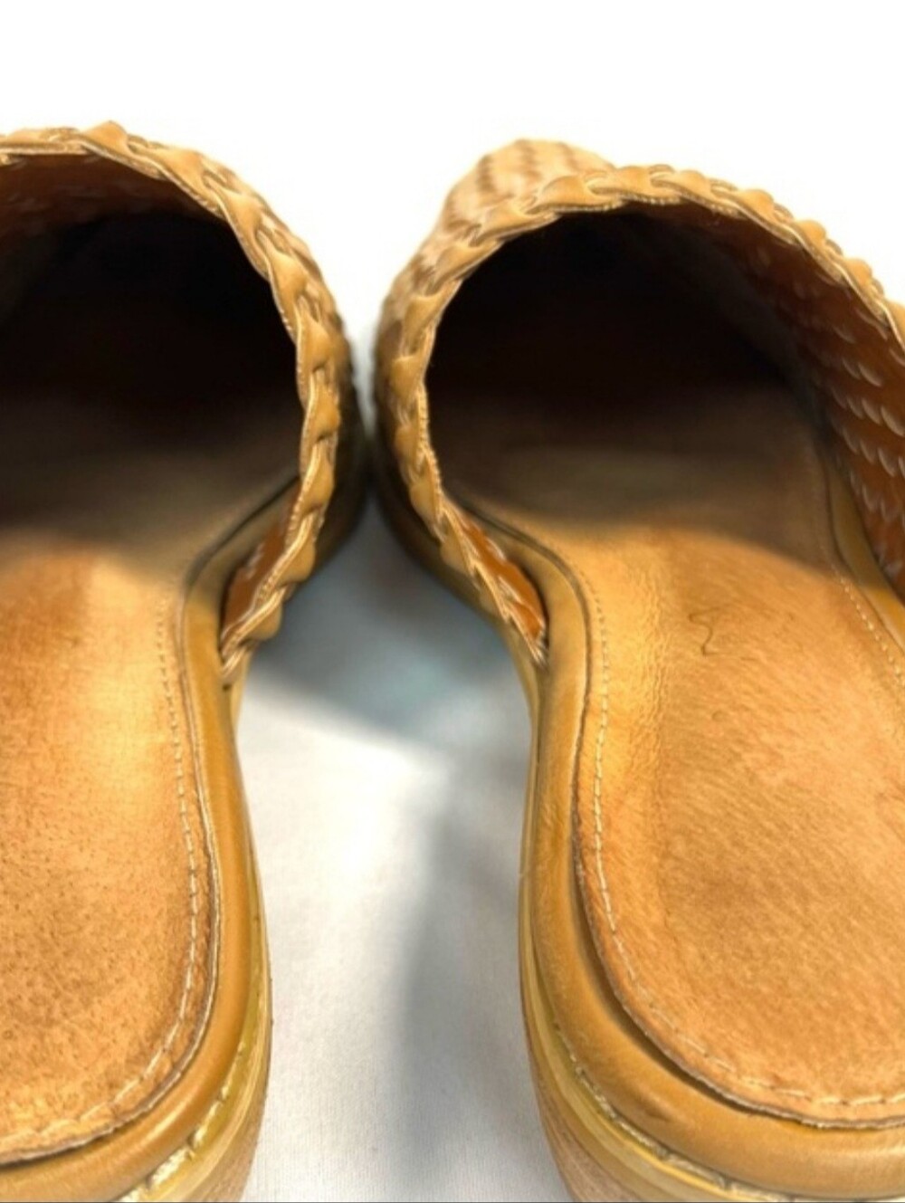 Mi.iM Woven Mule Pointed Toe Slip On Tan Low Block Heel 7.5 - Picture 6 of 7